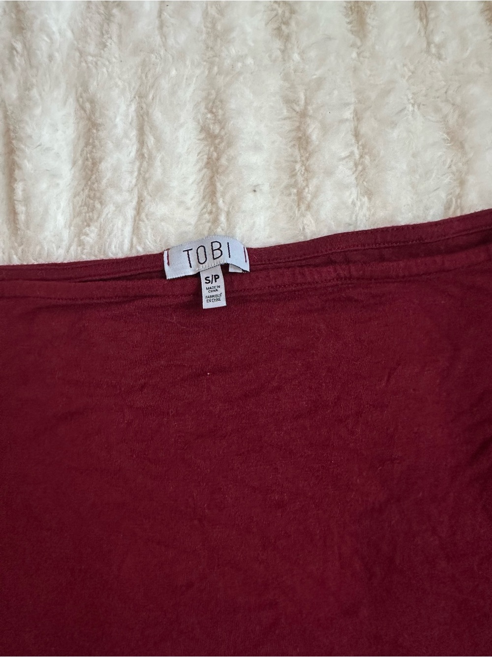 Tobi Burgundy Off-Shoulder Bell Sleeve Crop Top Size S - Picture 2 of 3